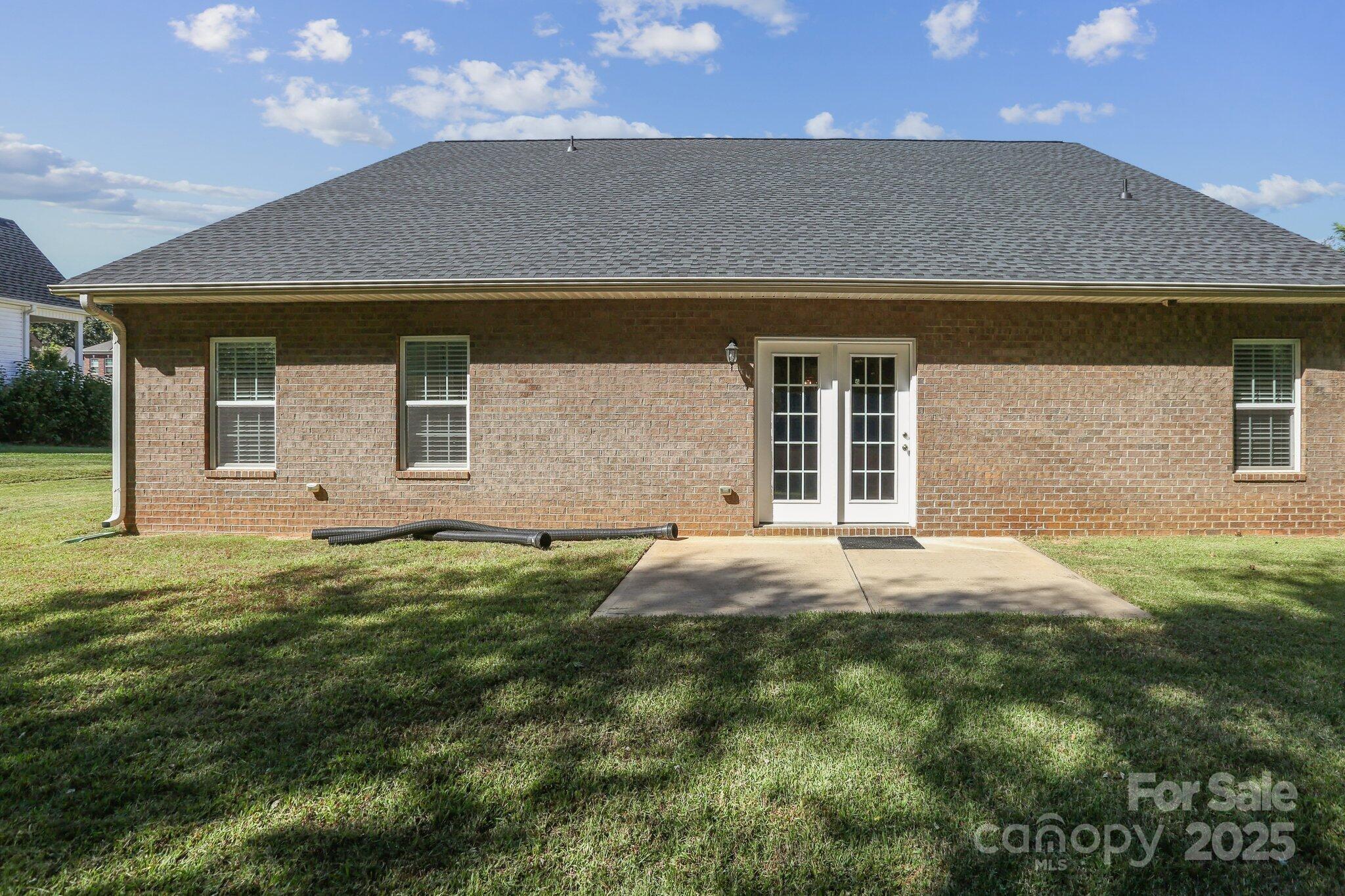 1648 Williamsburg Drive