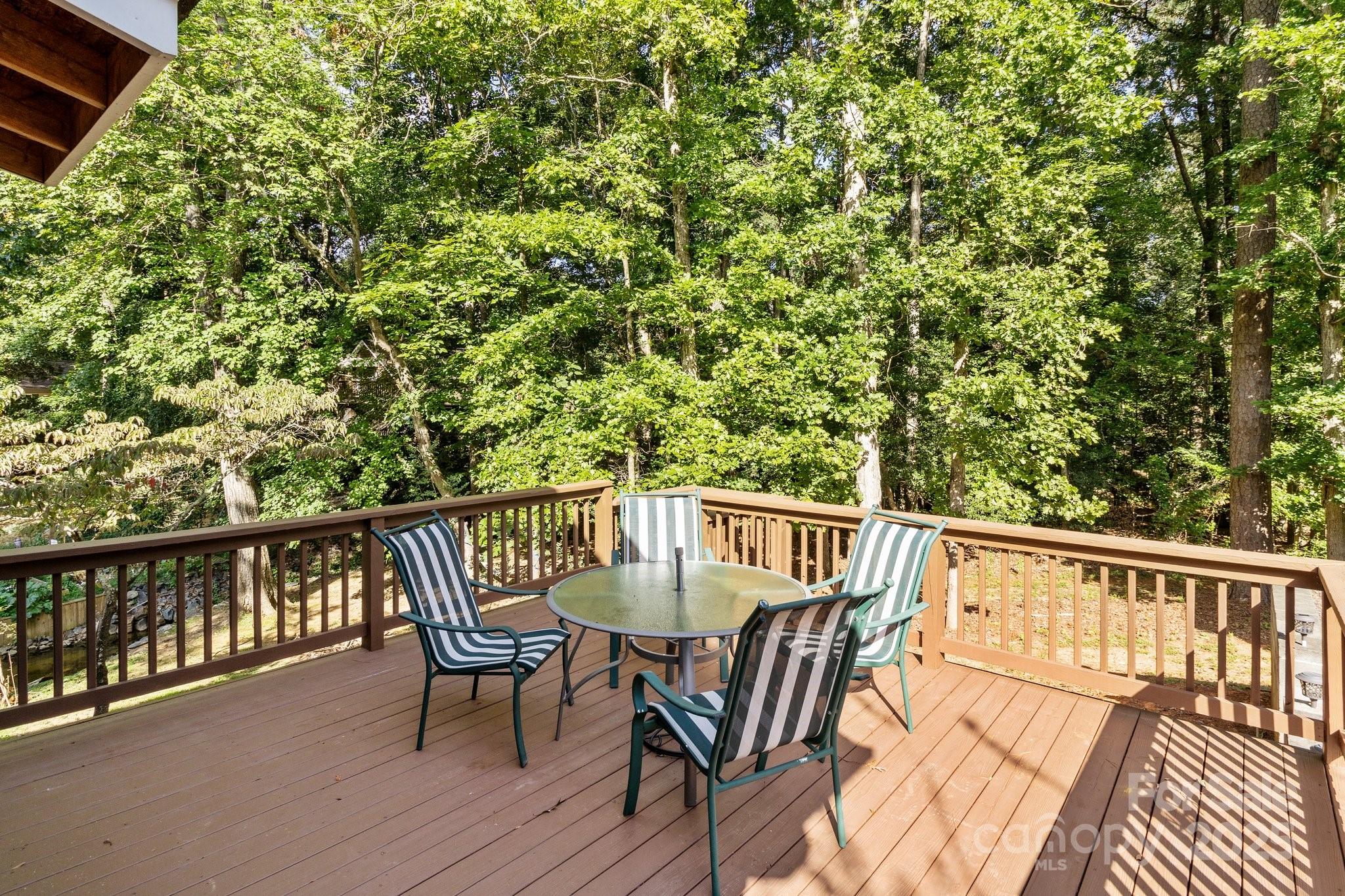 746 Springwood Drive 14&15