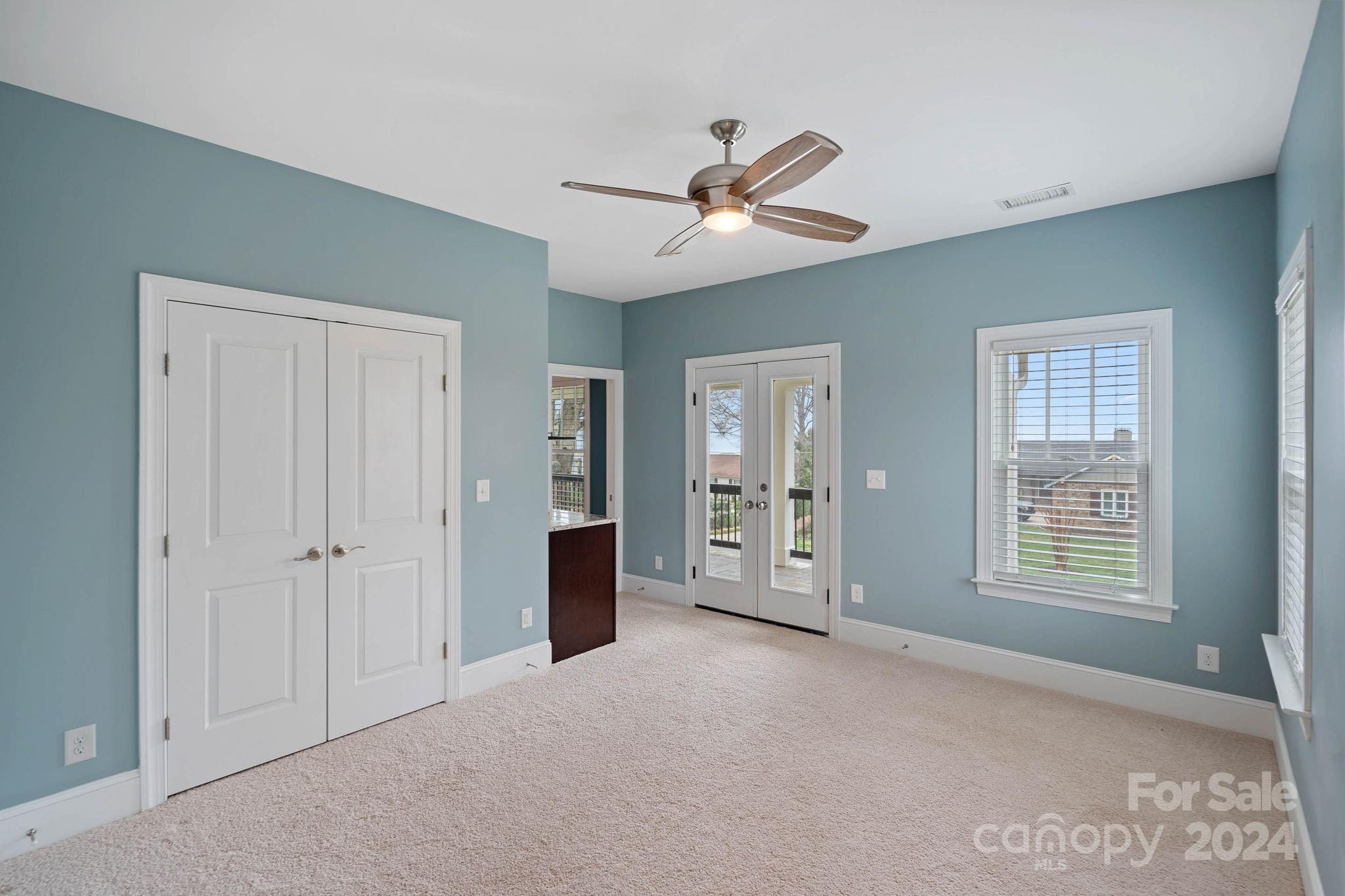 Lake Norman Island - Residential