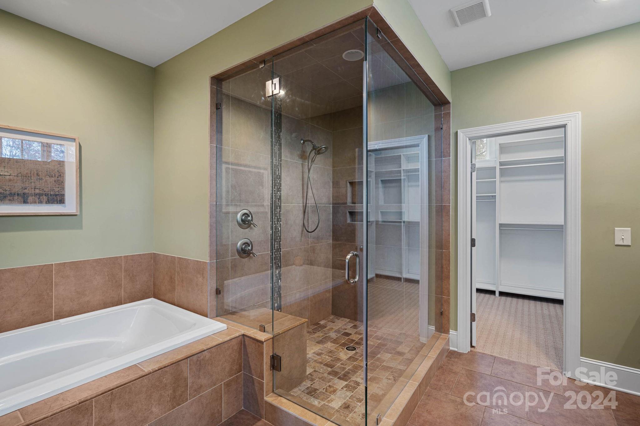 Lake Norman Island - Residential