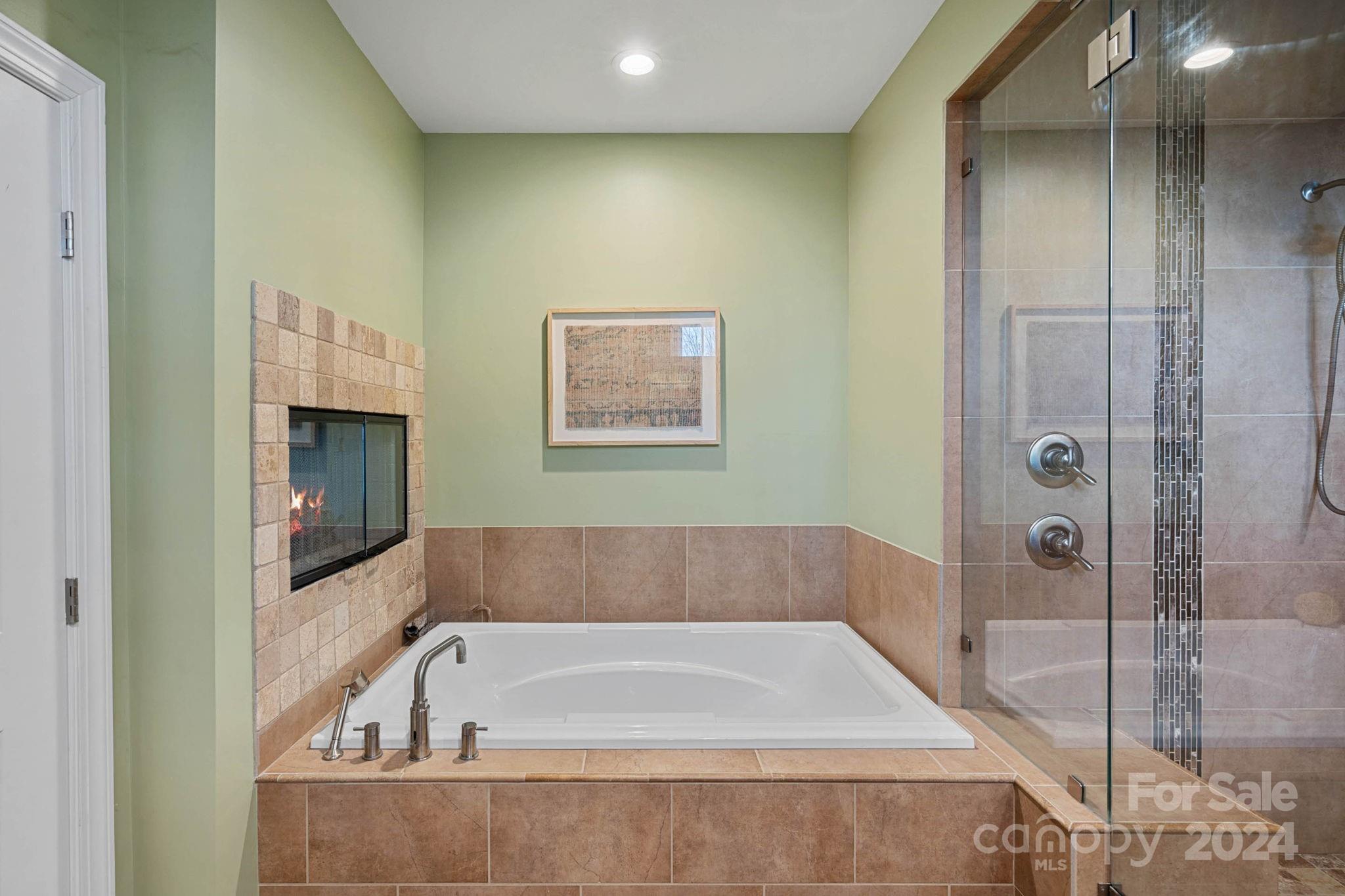 Lake Norman Island - Residential