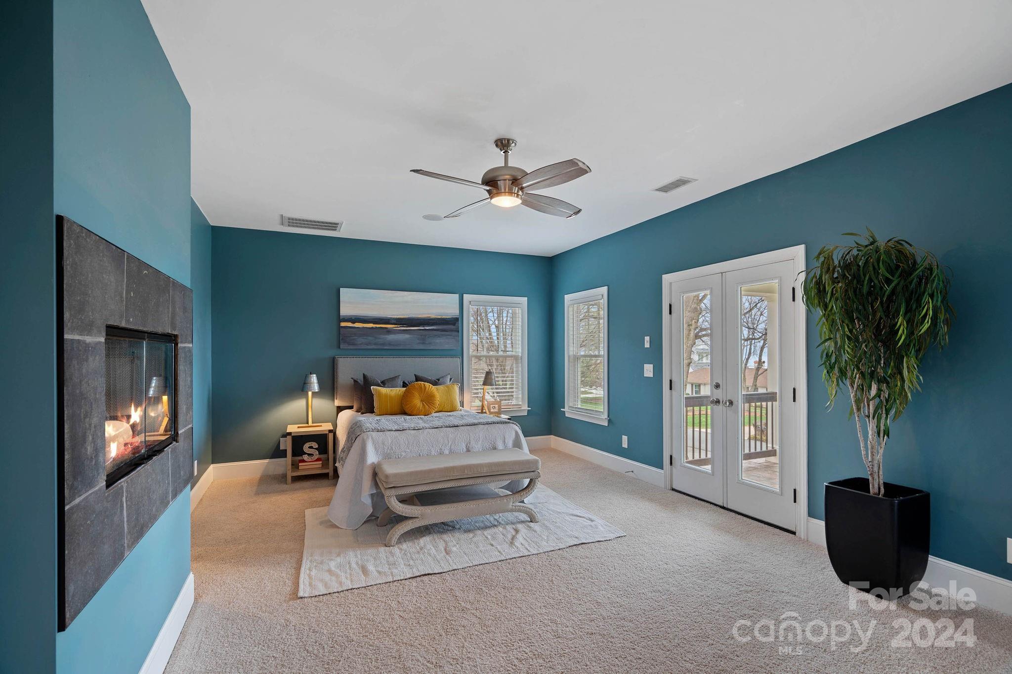 Lake Norman Island - Residential