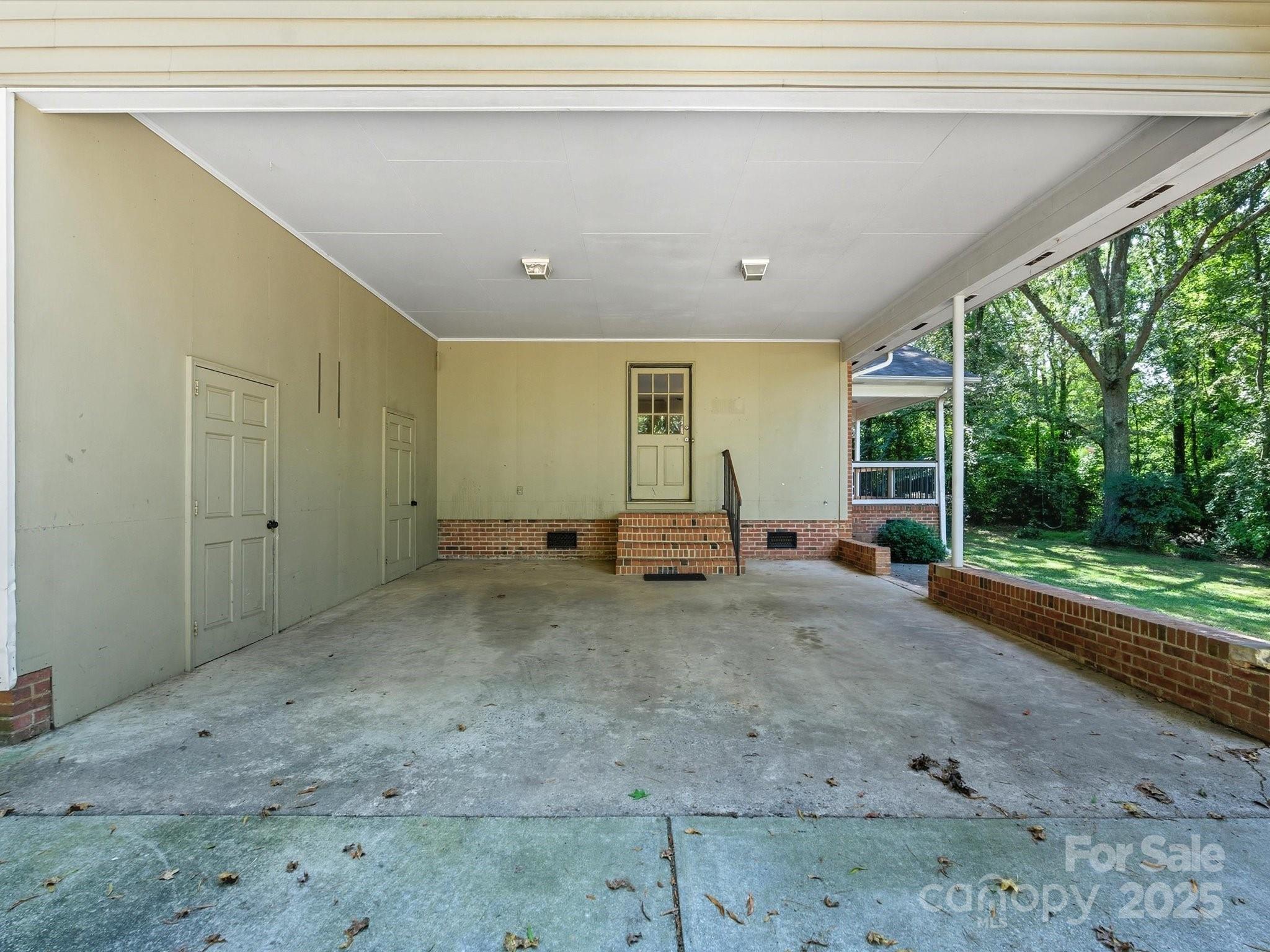 Kanawha Hill - Residential