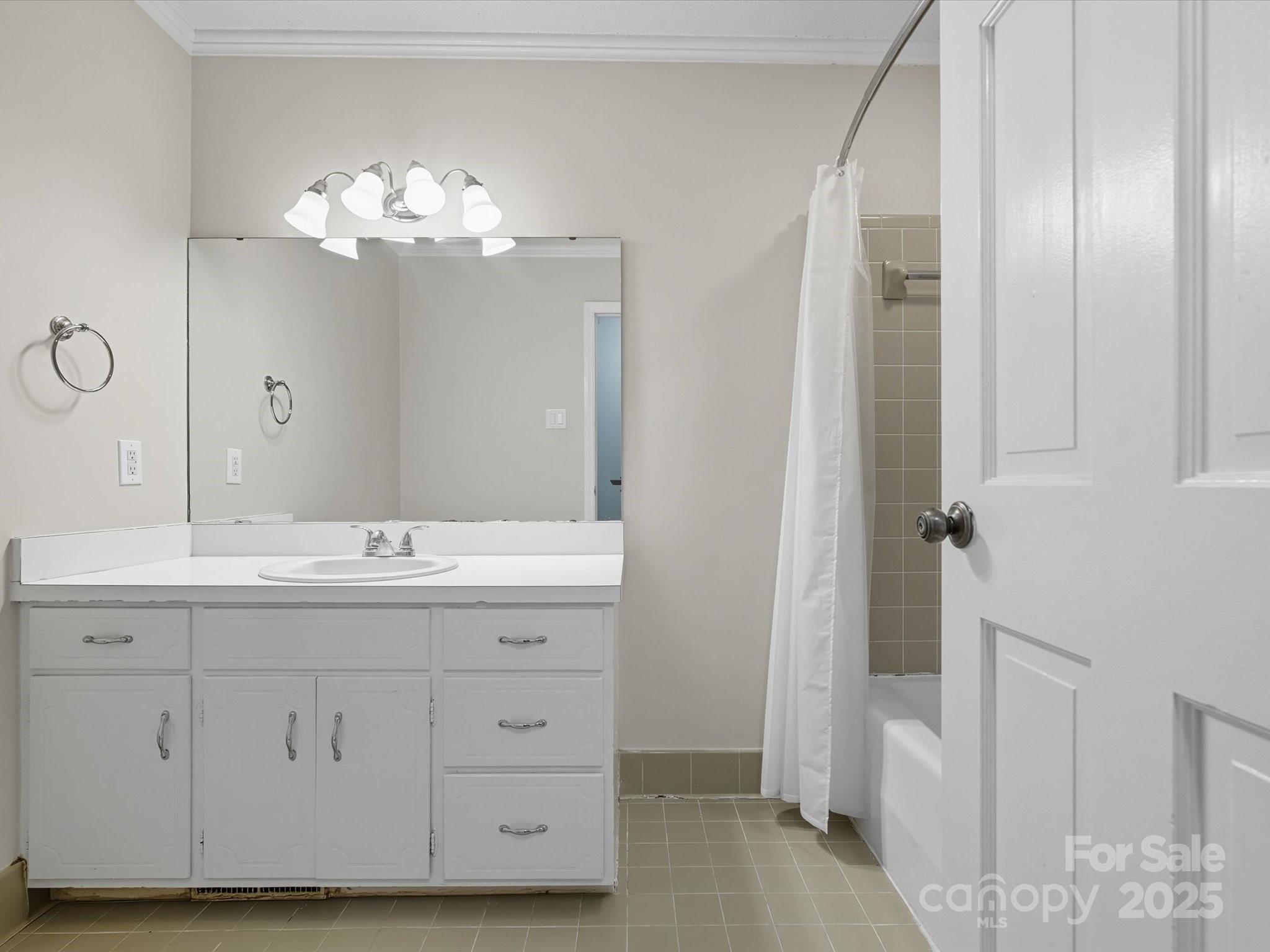 Kanawha Hill - Residential