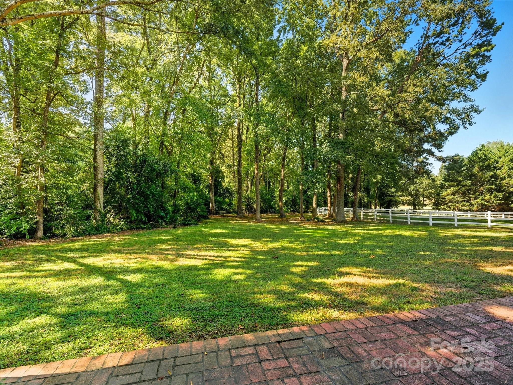 Kanawha Hill - Residential