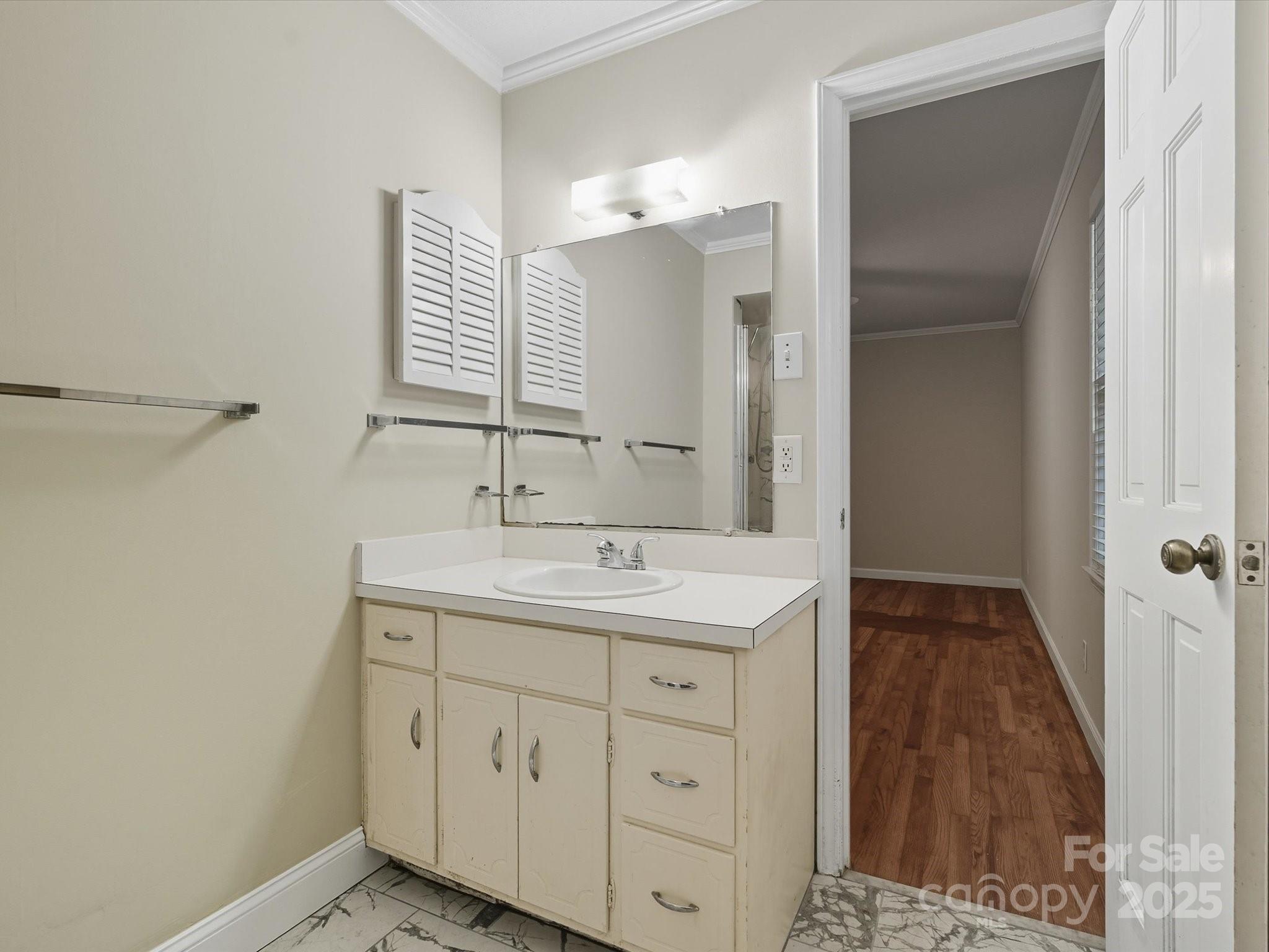 Kanawha Hill - Residential