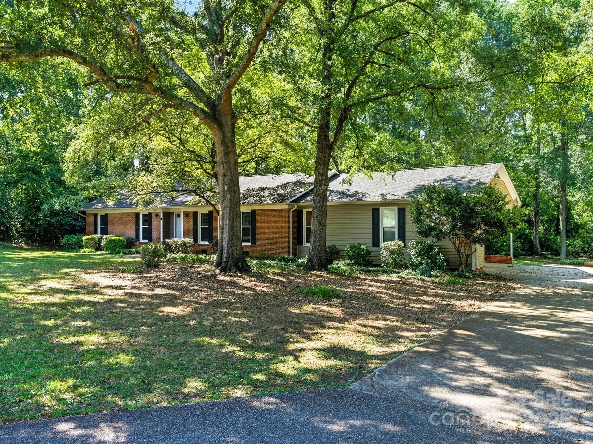 Kanawha Hill - Residential