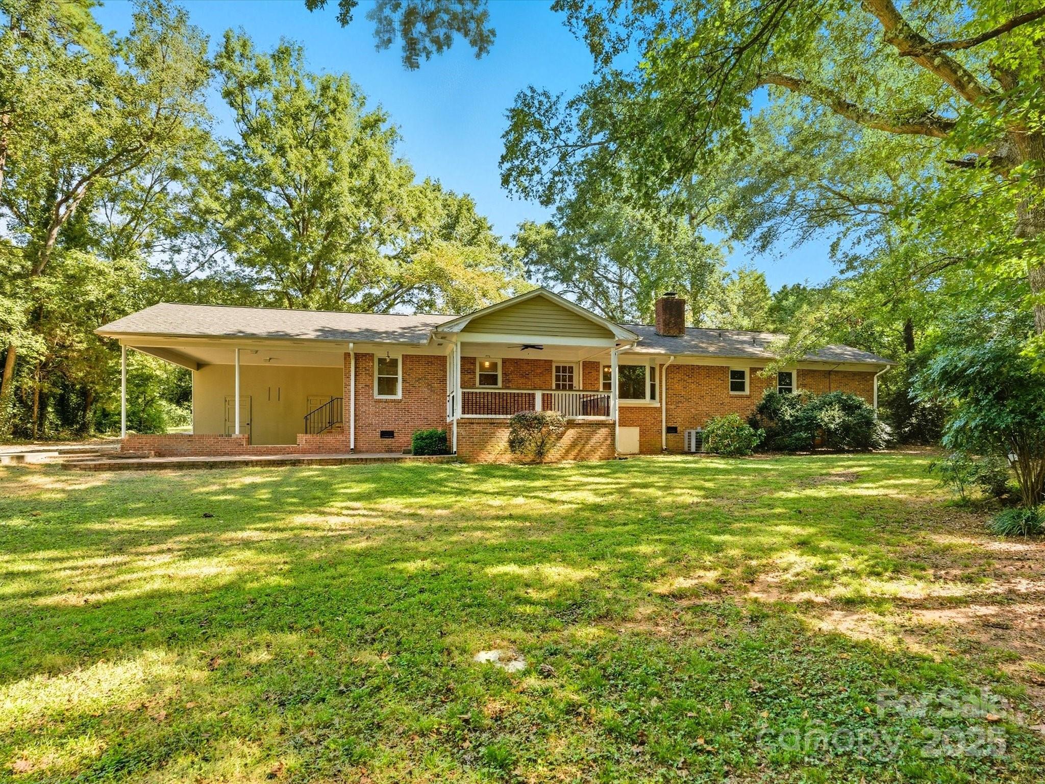 Kanawha Hill - Residential