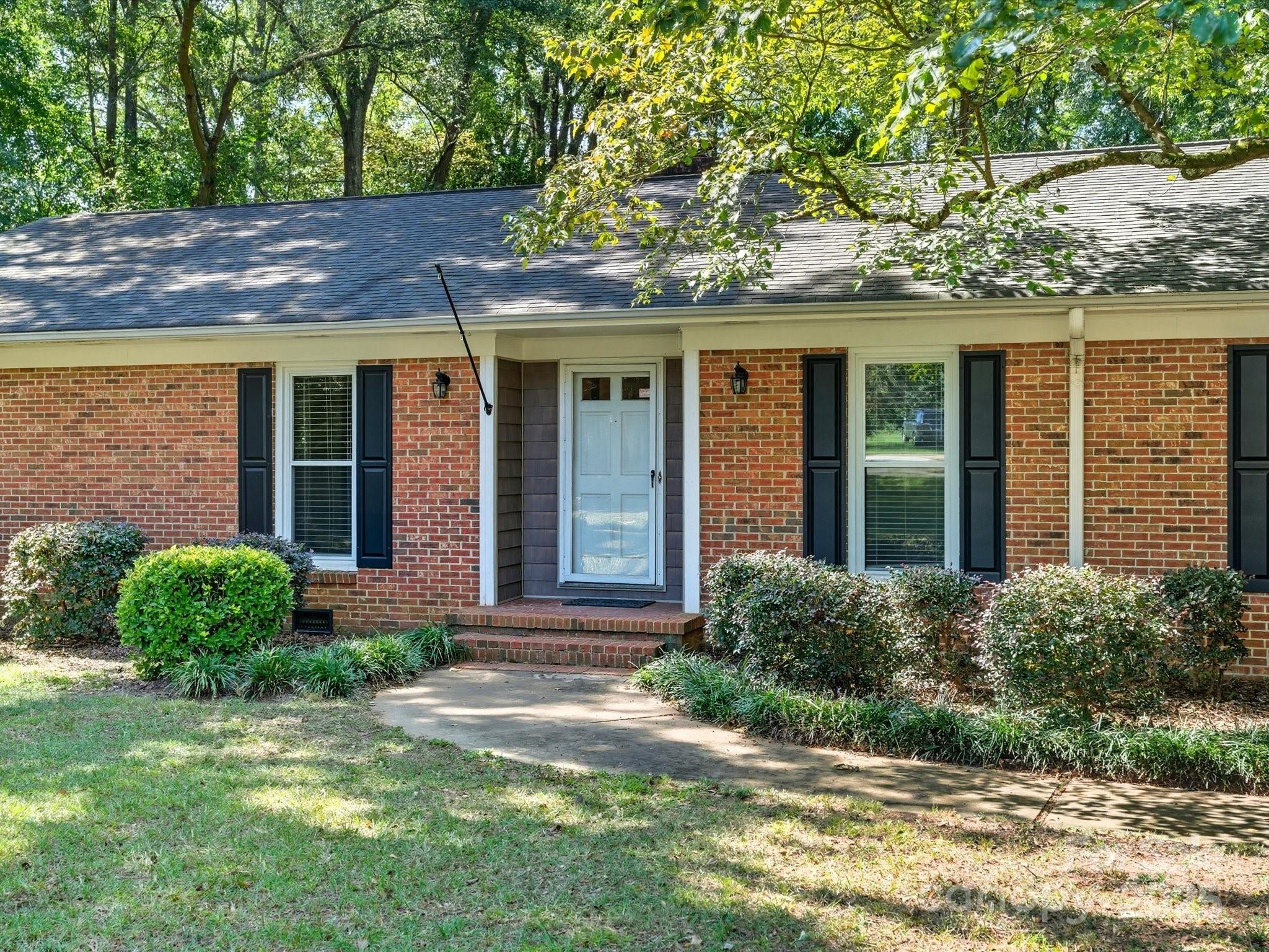 Kanawha Hill - Residential