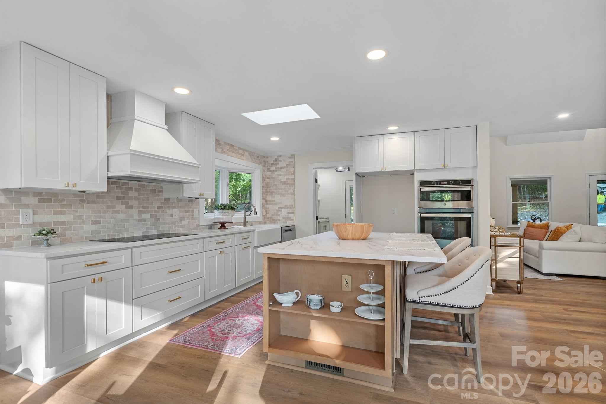 508 Red Barn Trail