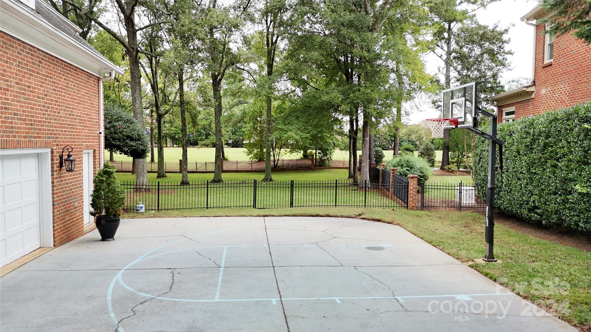 Providence Country Club - Residential