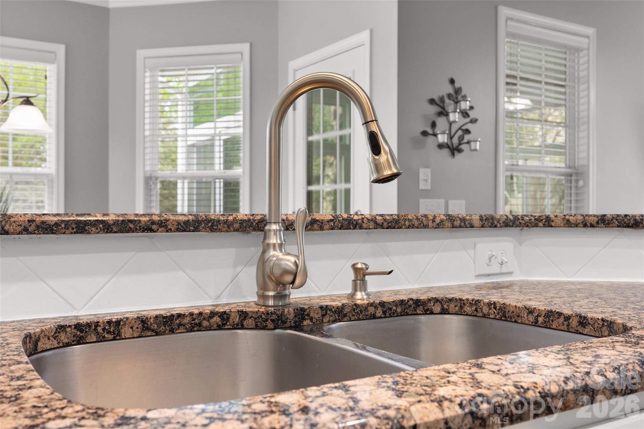 Lakeshore - Residential