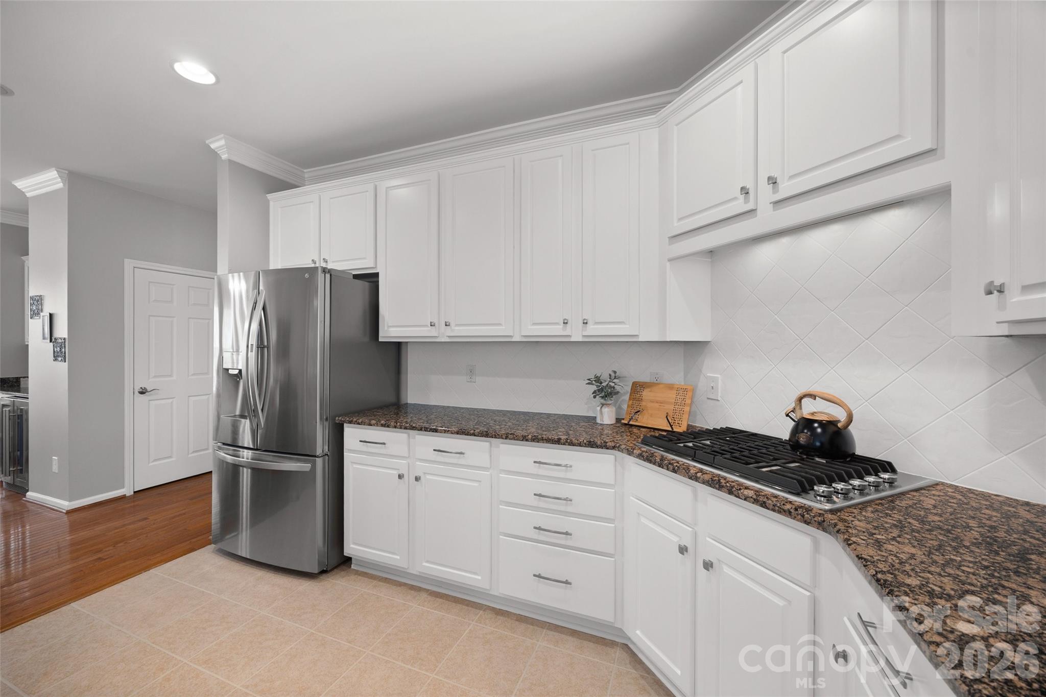 Lakeshore - Residential