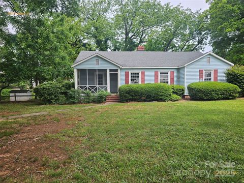 6407 Market Street Charlotte NC 28215