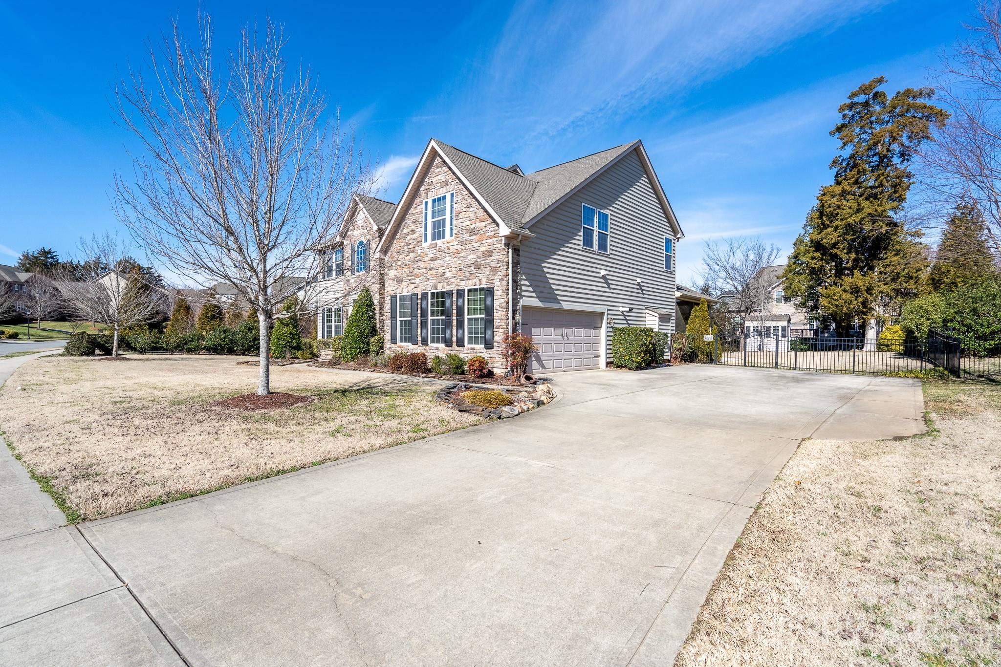 8471 Penton Place