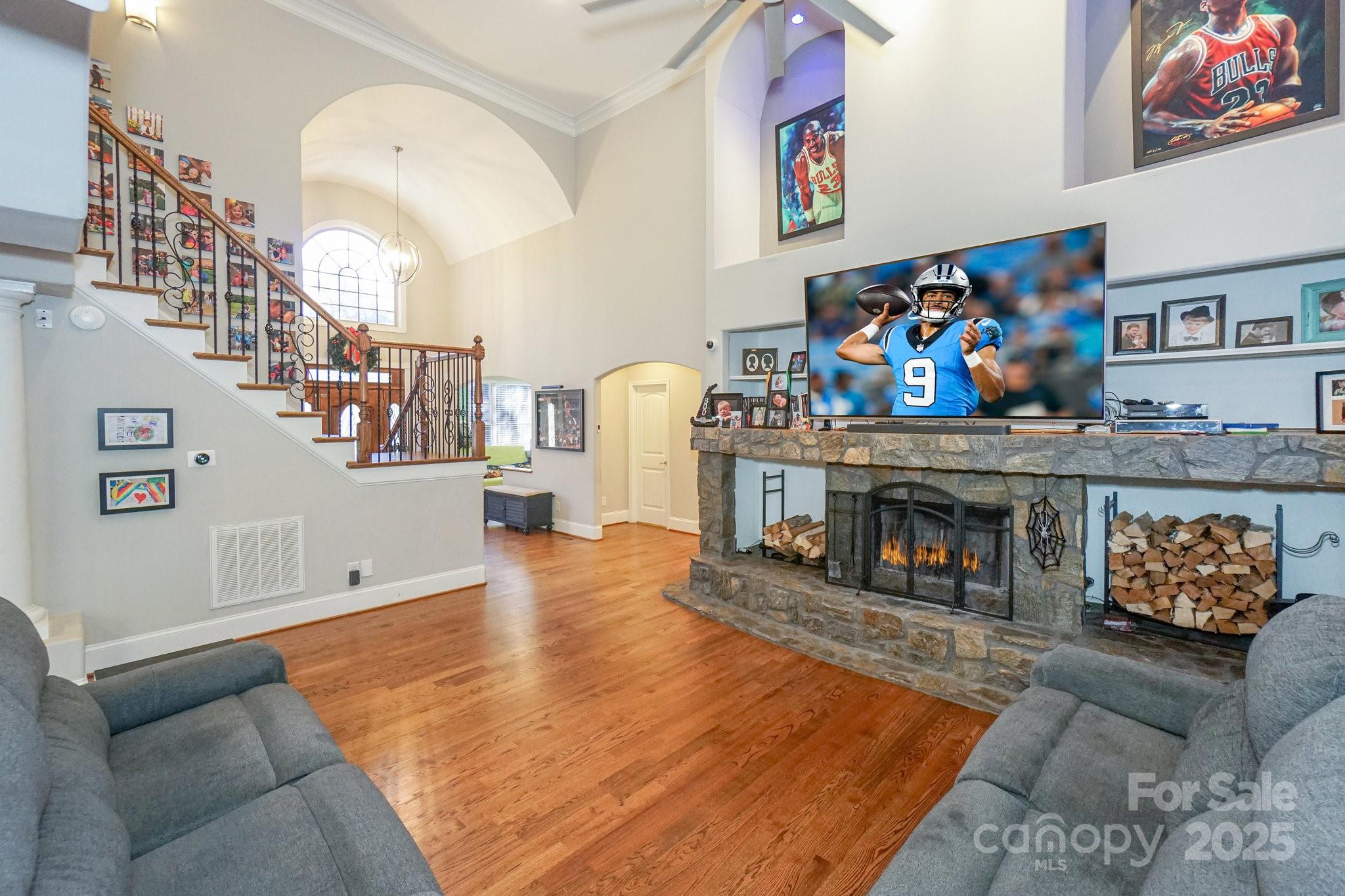406 Canvasback Road