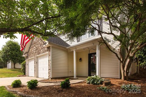 8607 Cedardale Ridge Court Charlotte NC 28269