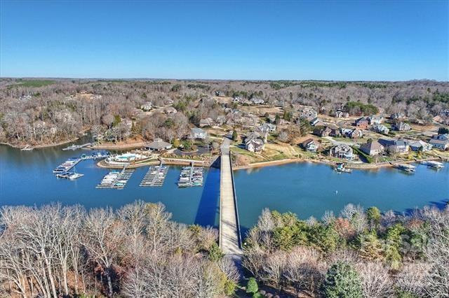 116 Island Ridge Drive