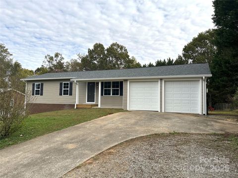 2422 Messer Street Valdese NC 28690