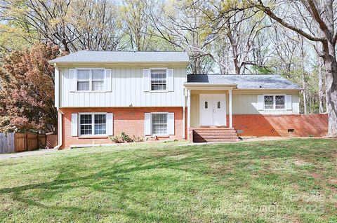 7515 Riding Trail Road Charlotte NC 28212