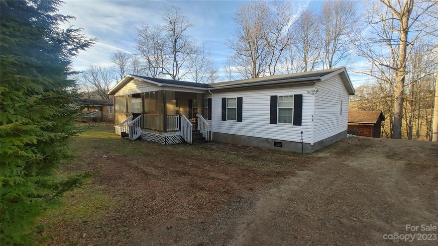 Franklin - 3 Bedroom, 2 Bathroom, CREEKFRONT house with beautiful pastoral views in the backyard. Easy access, one level living in desirable Clark's Chapel area. Covered front and back porches. All appliances and 2 outbuildings included with this well-kept home. Schedule your appointment today! (Highest and best offers by 6pm Sunday Jan 14th).