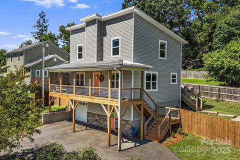 Photo of 14 3rd Street, Asheville, NC 28803 (MLS # 4297140)