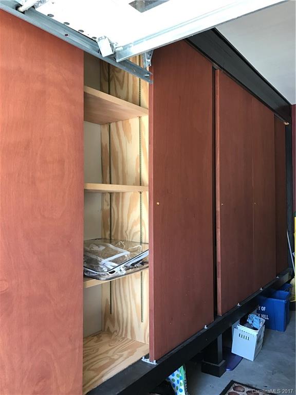 Ridge Point - Residential