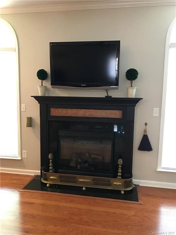 Ridge Point - Residential