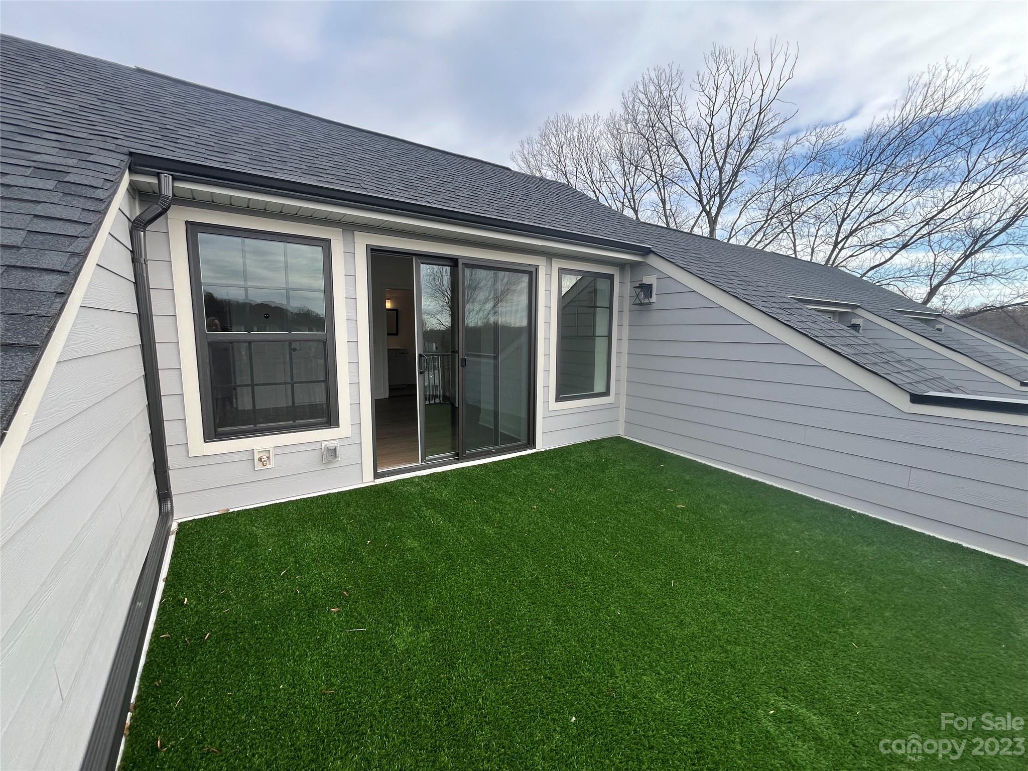 Elizabeth Glen - Residential