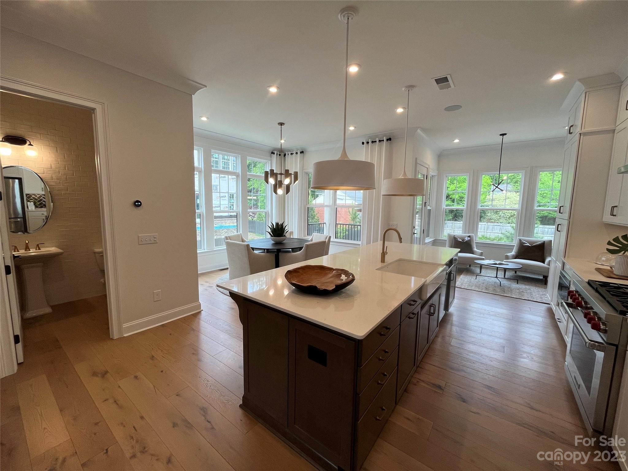 Elizabeth Glen - Residential