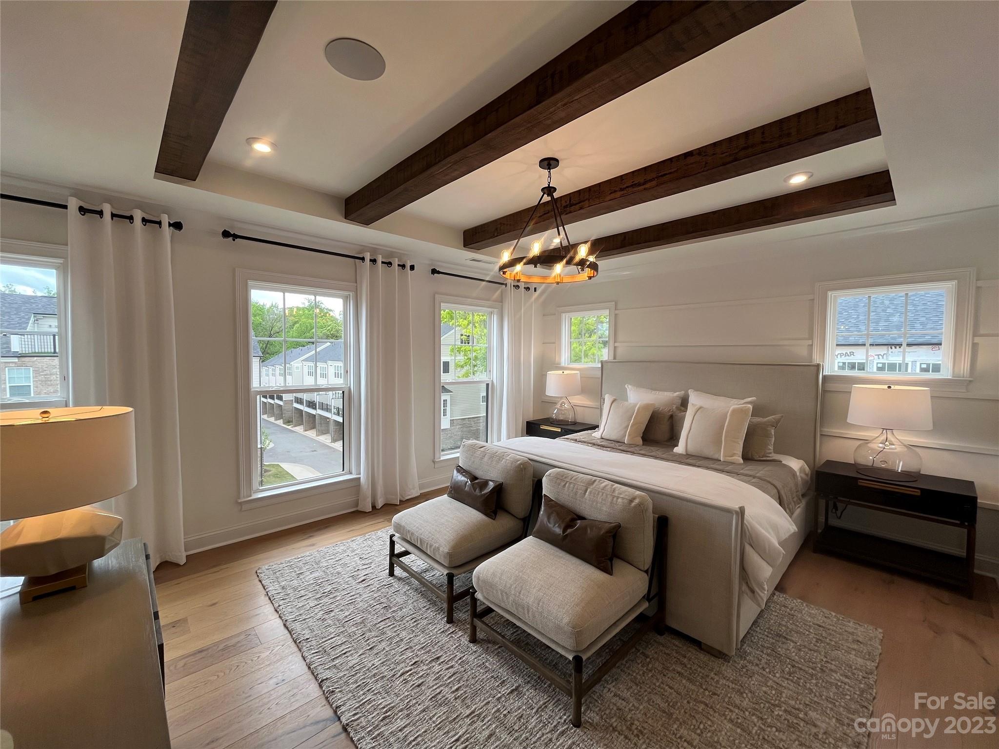 Elizabeth Glen - Residential