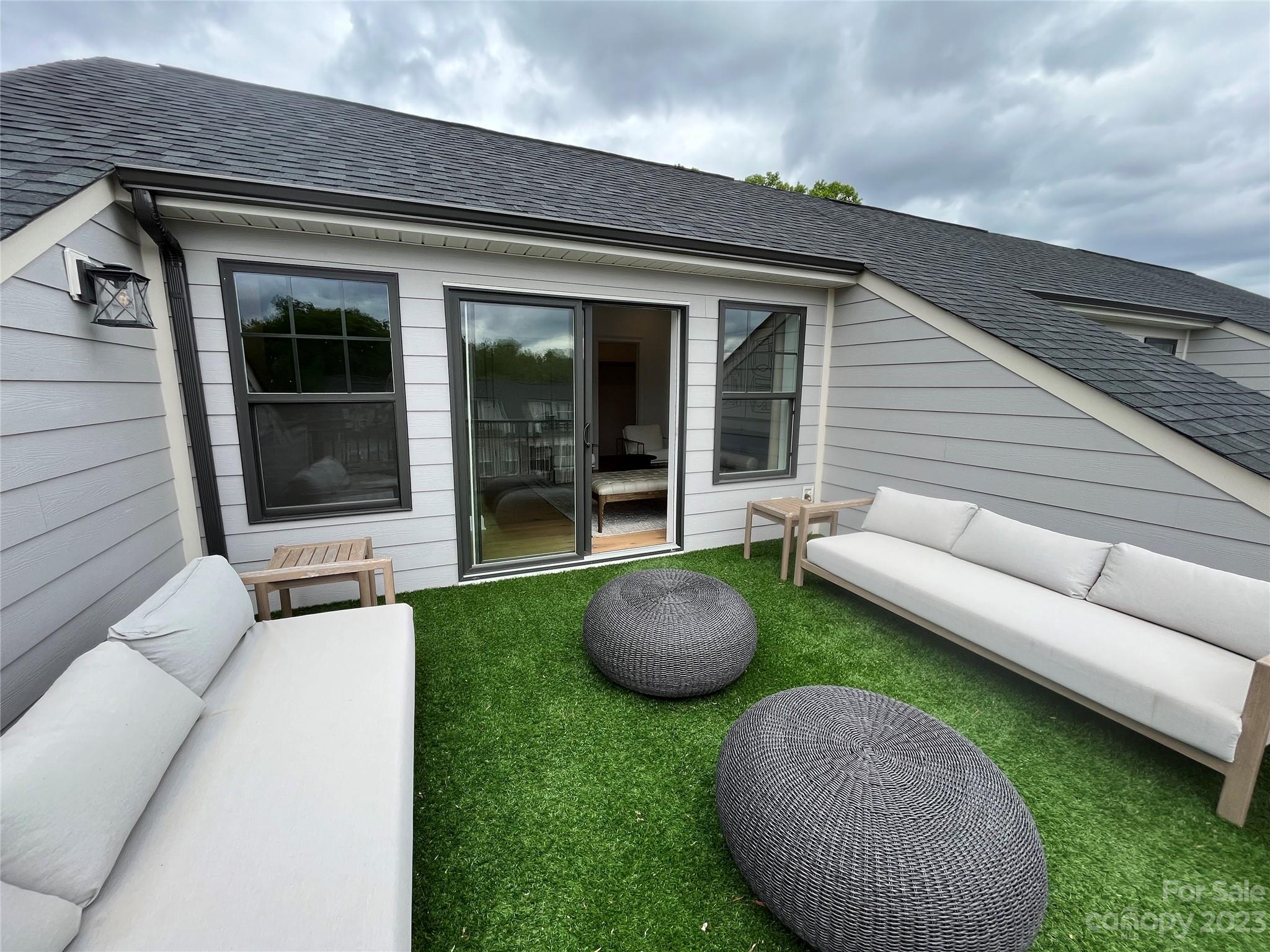 Elizabeth Glen - Residential