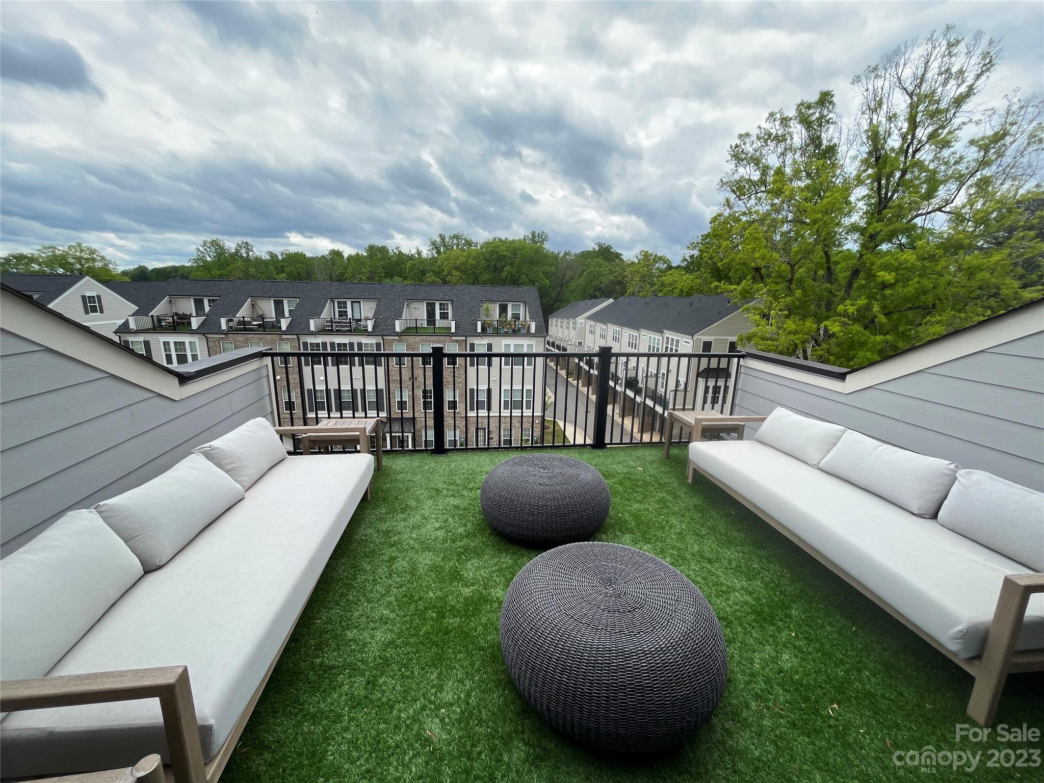 Elizabeth Glen - Residential