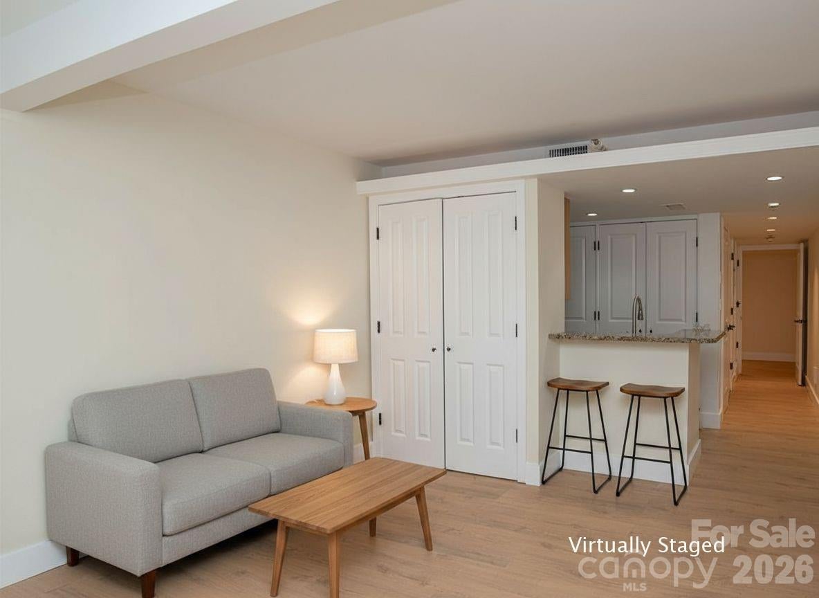 37 Hiawassee Street W103