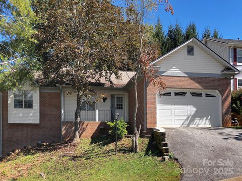 2 Clubhouse Court Asheville NC 28803
