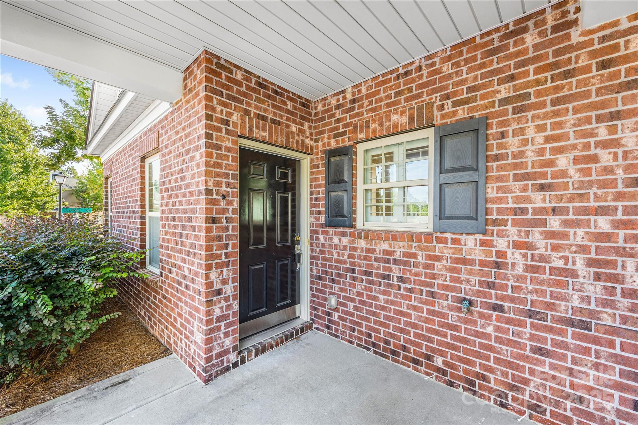 15224 Barossa Valley Street