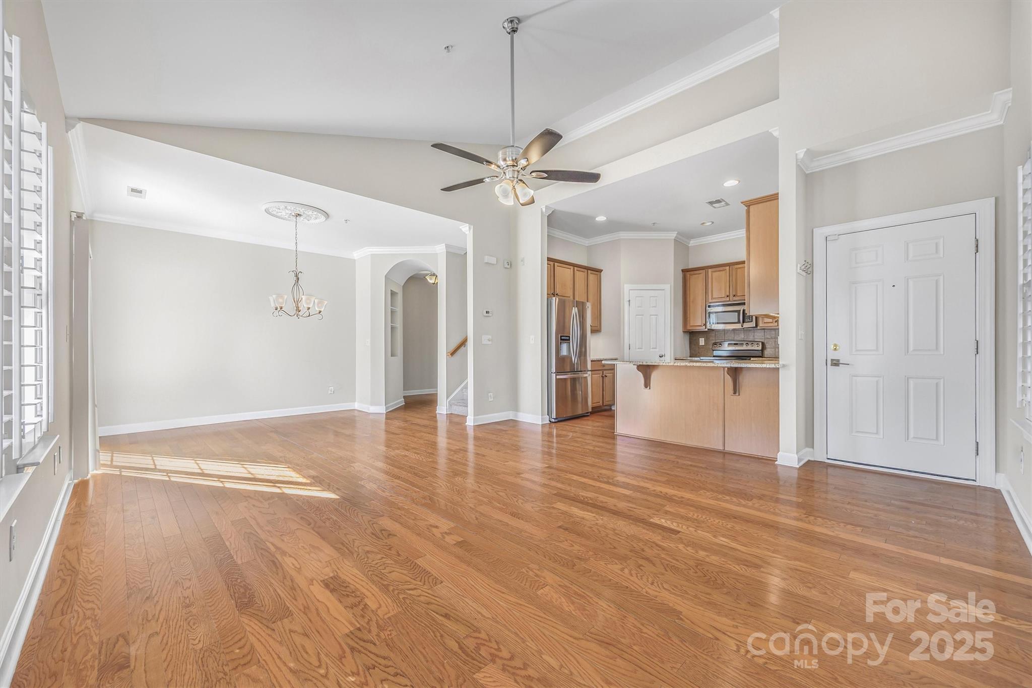 15224 Barossa Valley Street