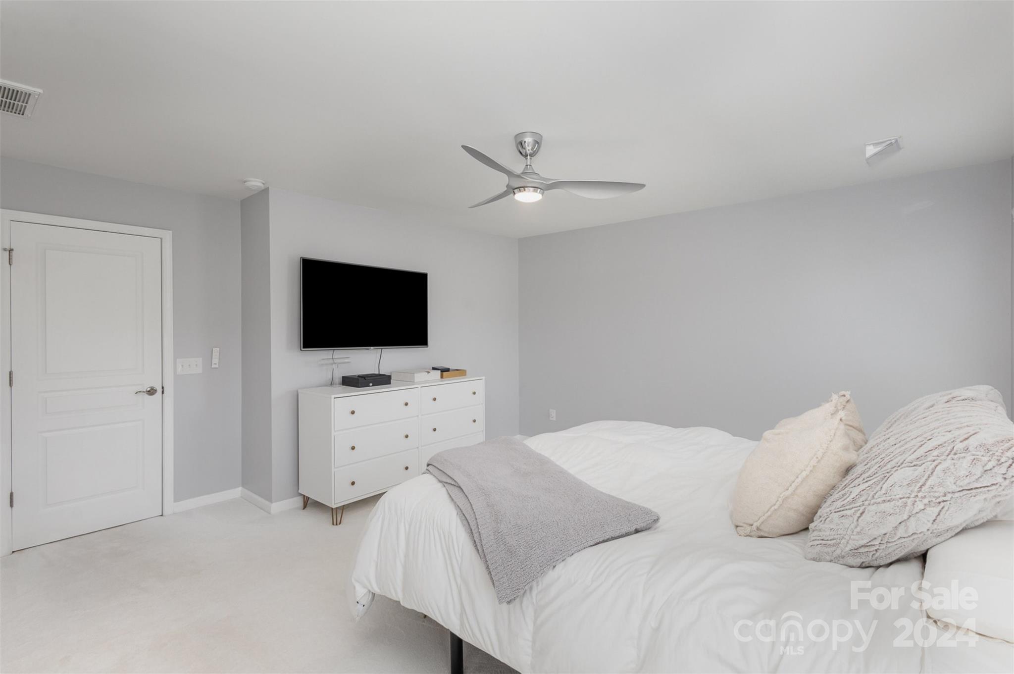 Park South Station - Residential