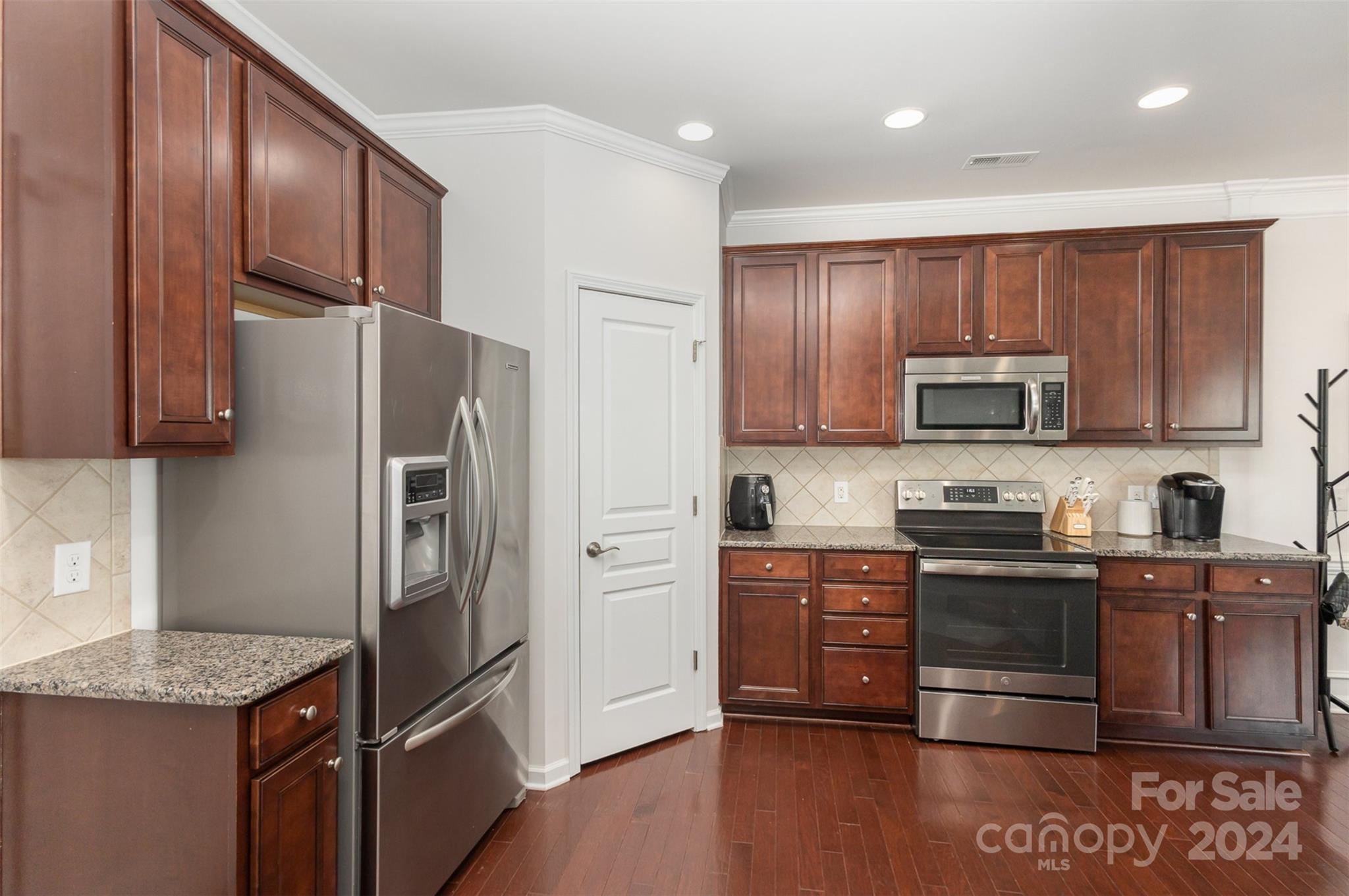 Park South Station - Residential