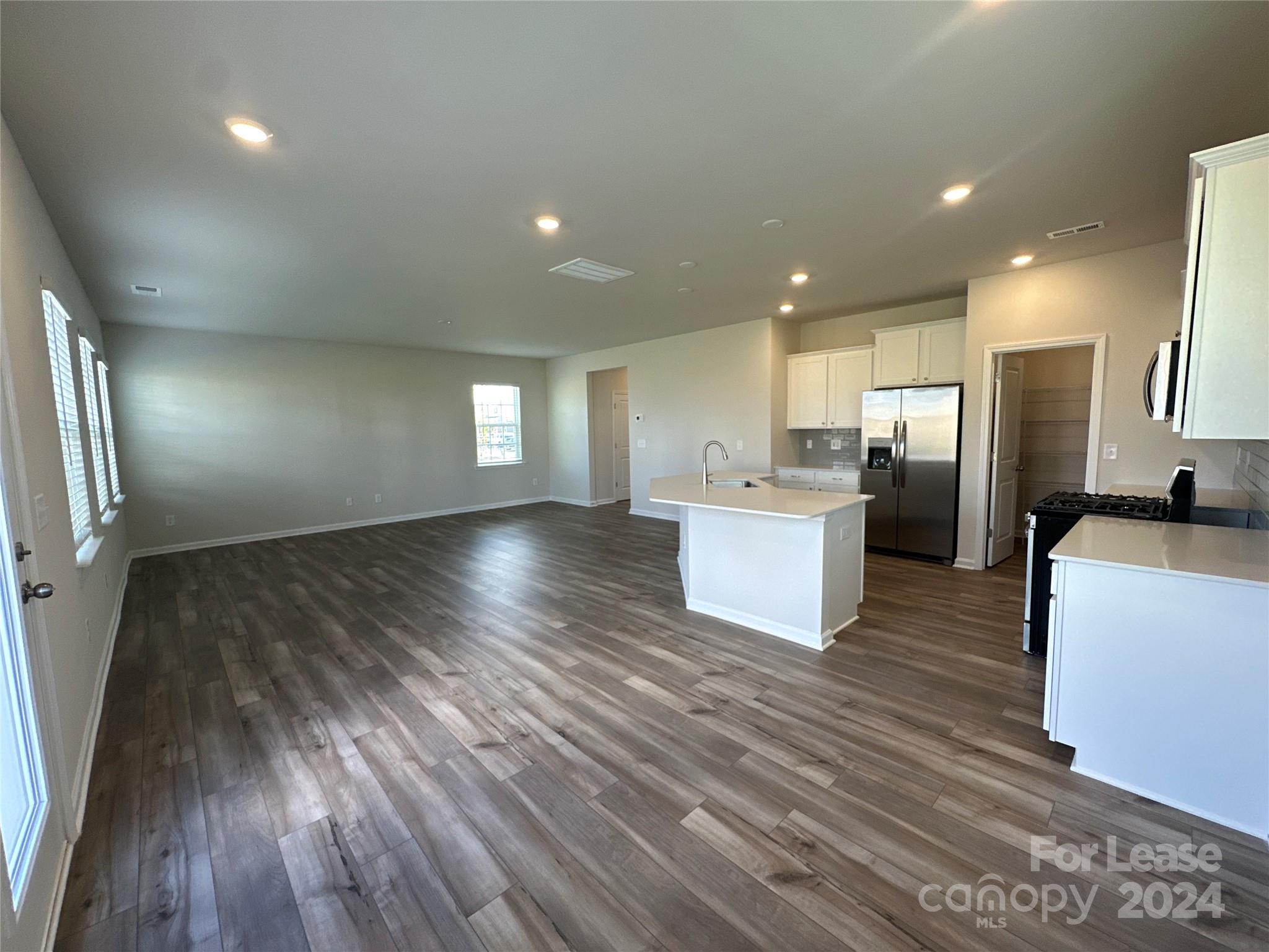 Elizabeth - Residential Lease