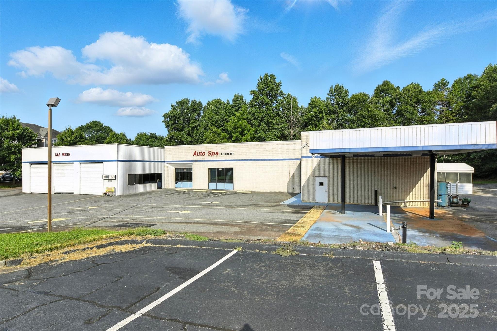 2931 N Center Street