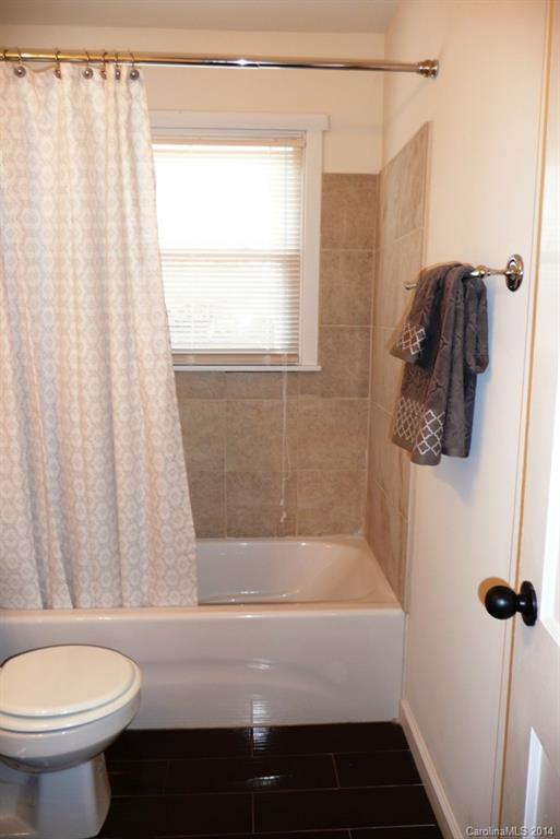 Collins Park - Residential Lease