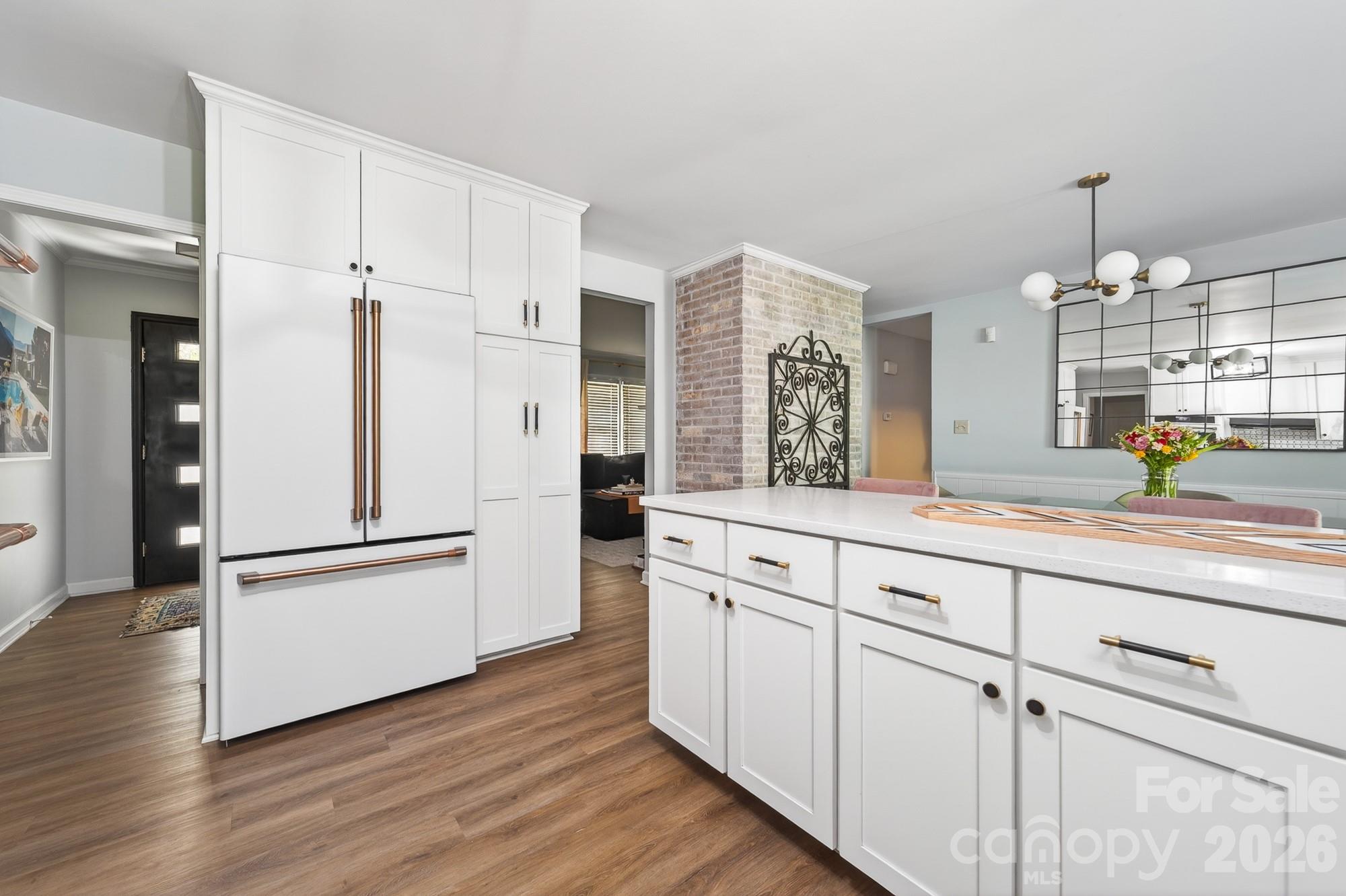 Beverly Woods - Residential