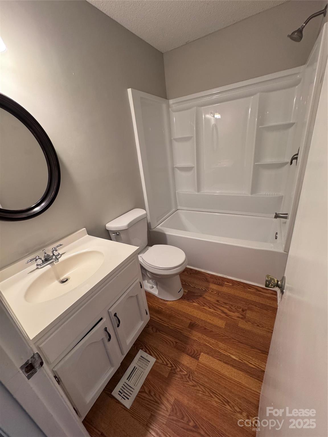 Amy Acres - Residential Lease