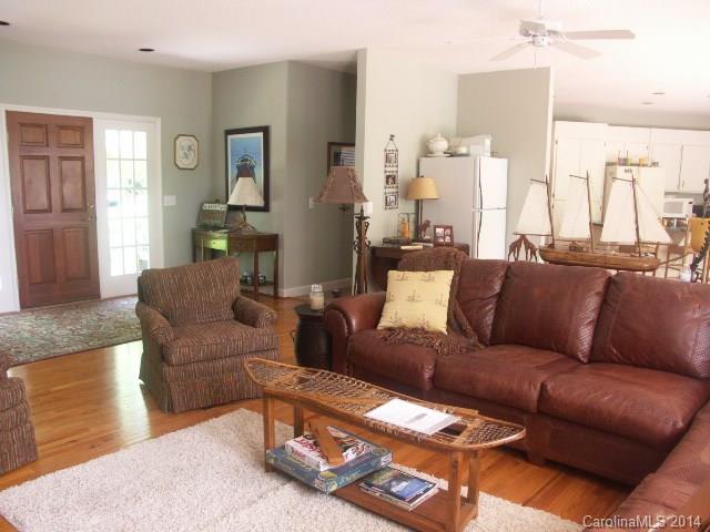 Uwharrie Point - Residential