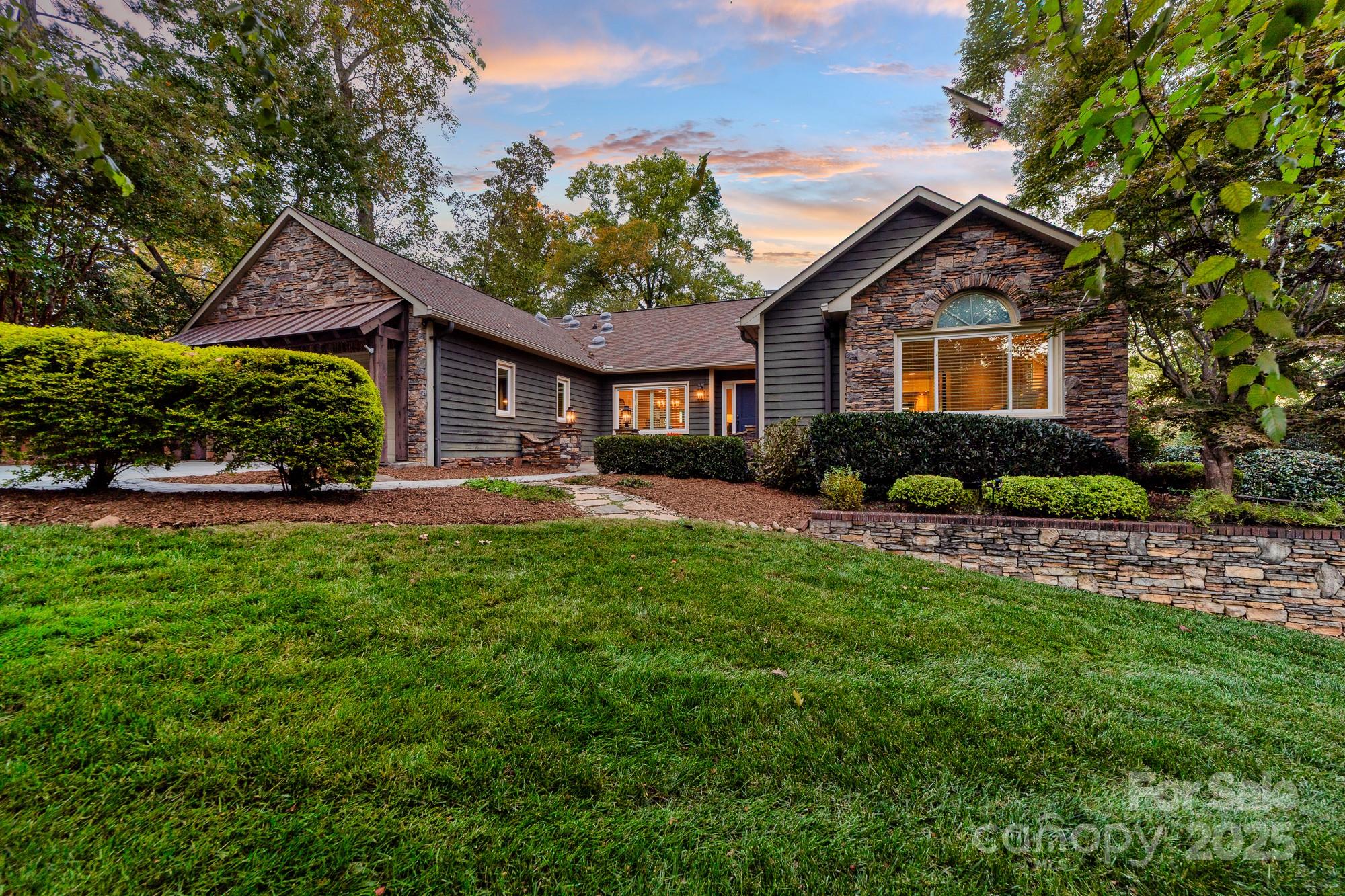 2778 Cherry Lane