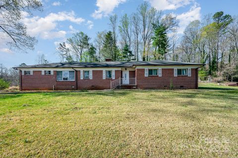 724 Rocky River Road W Charlotte NC 28213
