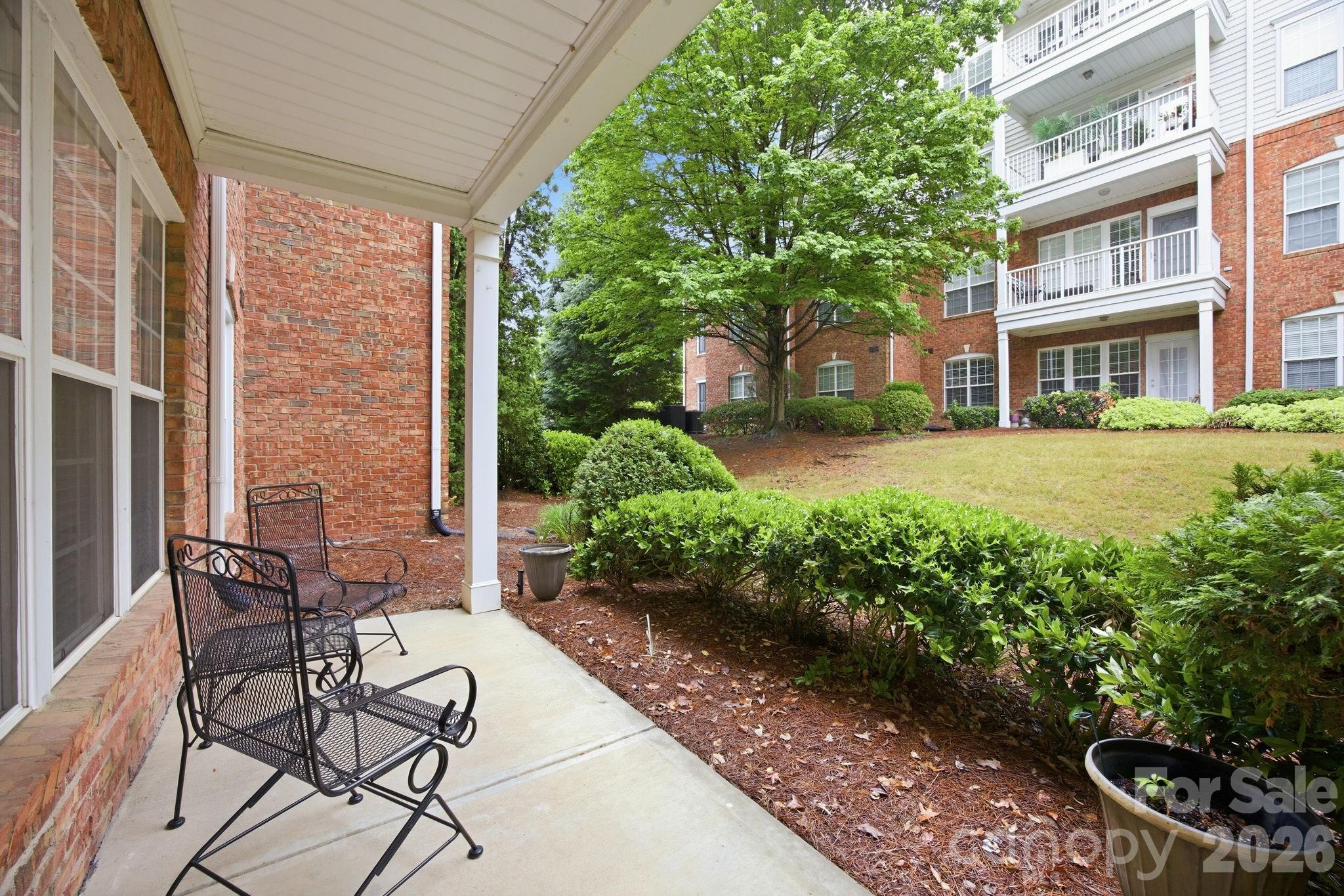 Belle Vista - Residential