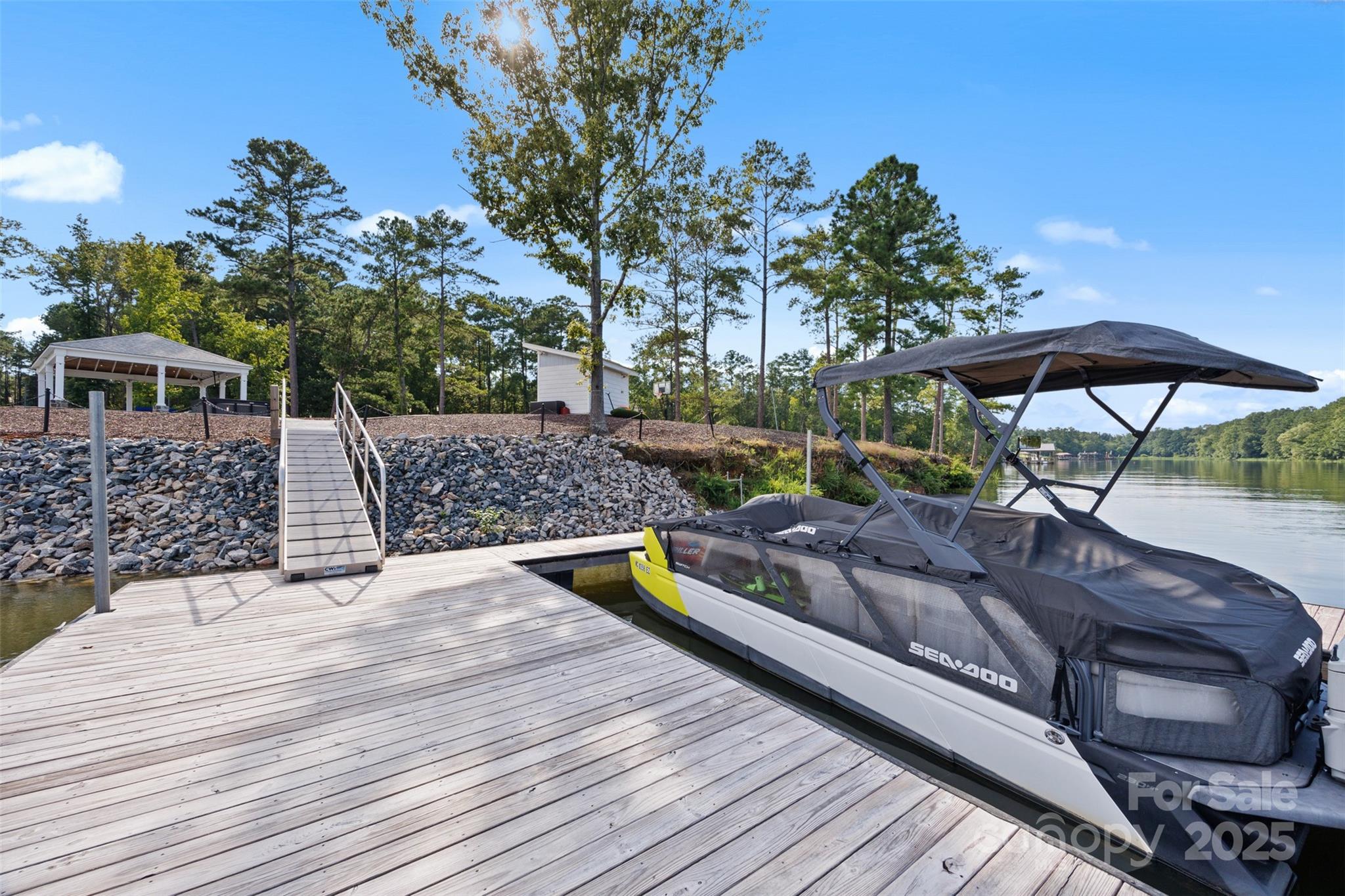 1075 Retreat Way