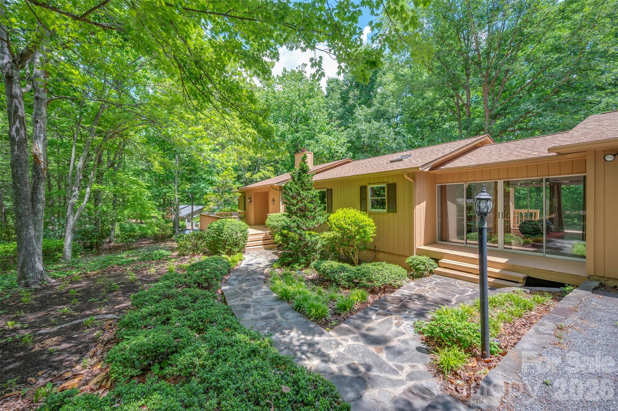 66 Oakwood Lane